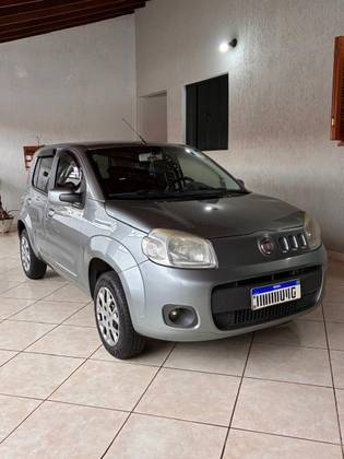 FIAT UNO 1.0 EVO VIVACE 8V FLEX 4P MANUAL FIAT UNO 1.0 EVO VIVACE 8V FLEX 4P MANUAL